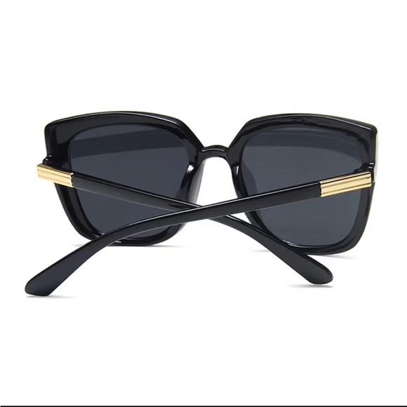 Square Edge Black and Gold Sunglasses - Picture 3 of 5